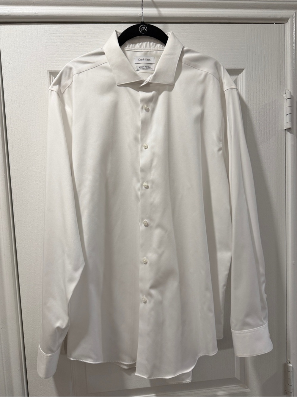 Calvin Klein Men’s White Dress Shirt Slim Fit XL (17 ½, 34/35)